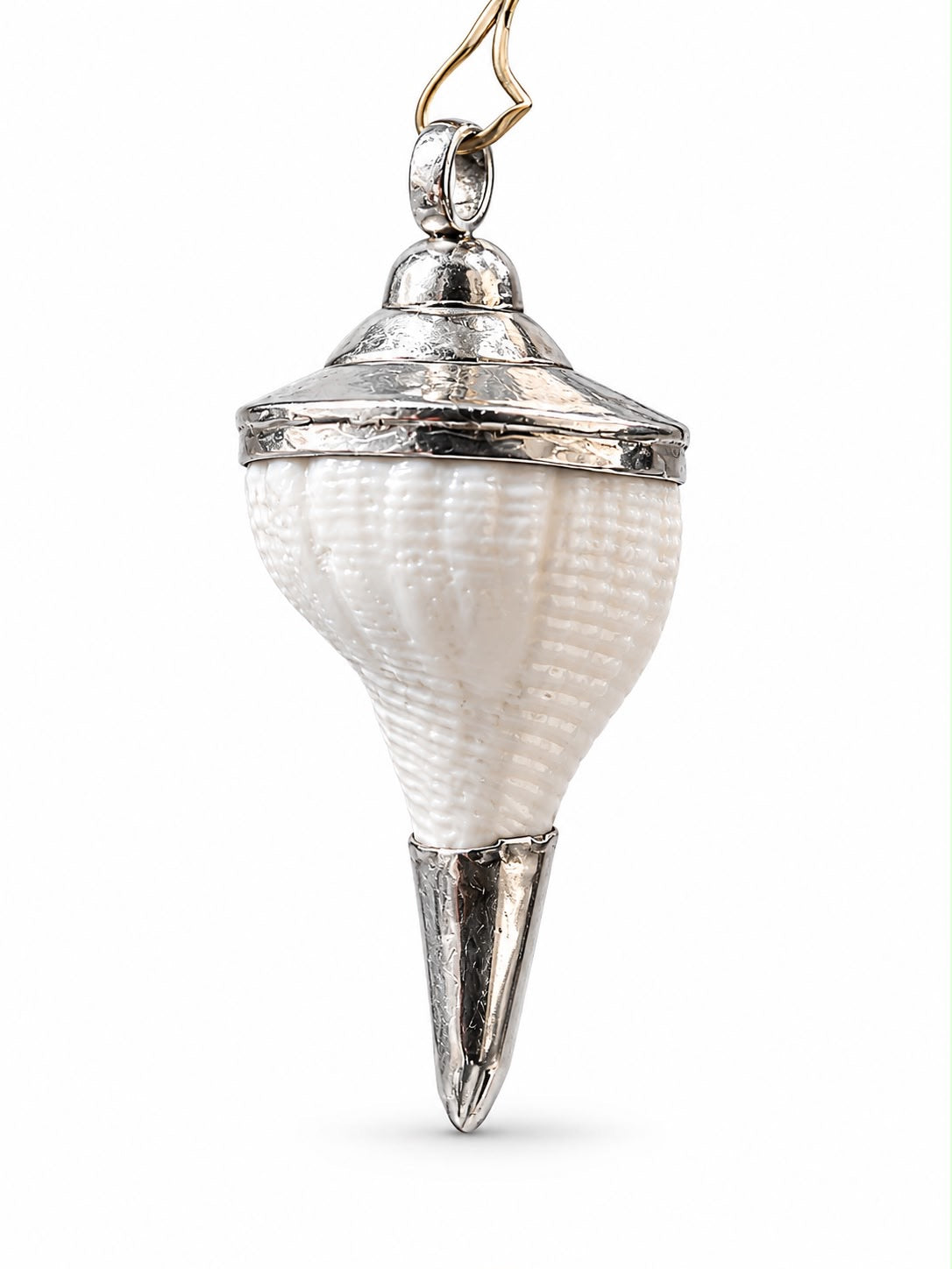 Valam Piri Shank : Pure silver Pendent